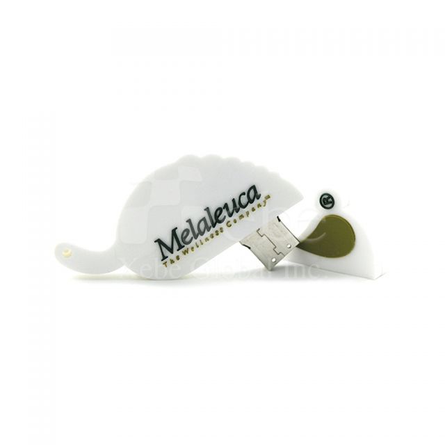 Leaf shaped USB drive