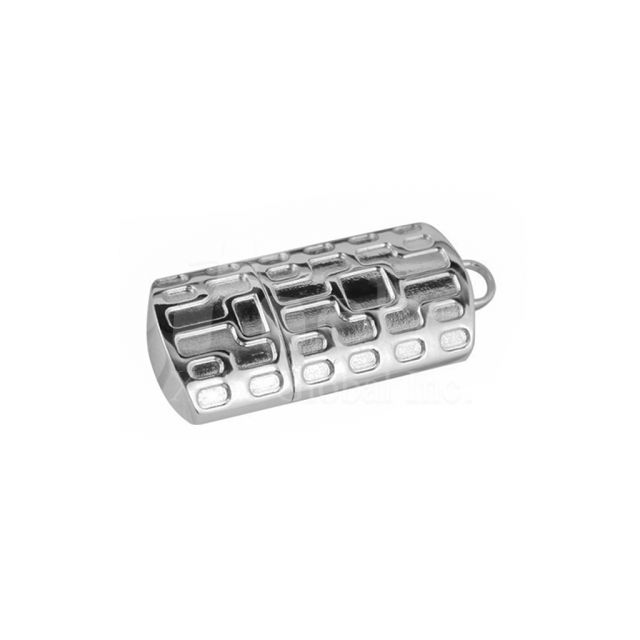 Lightweight open cover USB drive