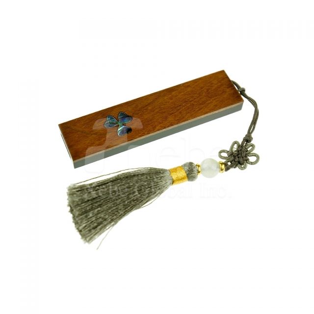 Oriental style wooden USB 