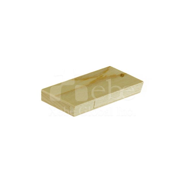 Rotating dustproof wooden USB
