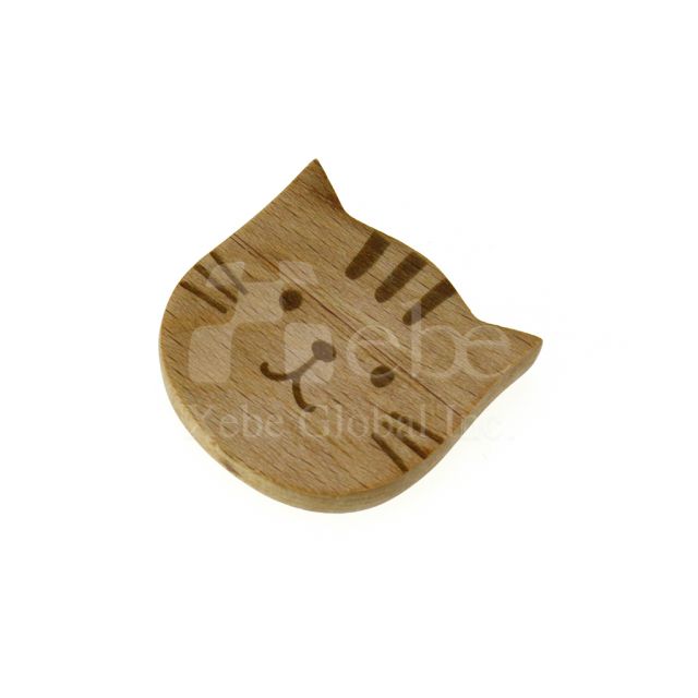 Cat face wooden USB drive