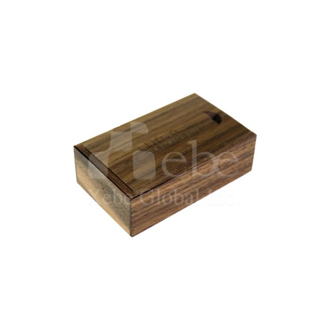 wooden flash drive wedding favors