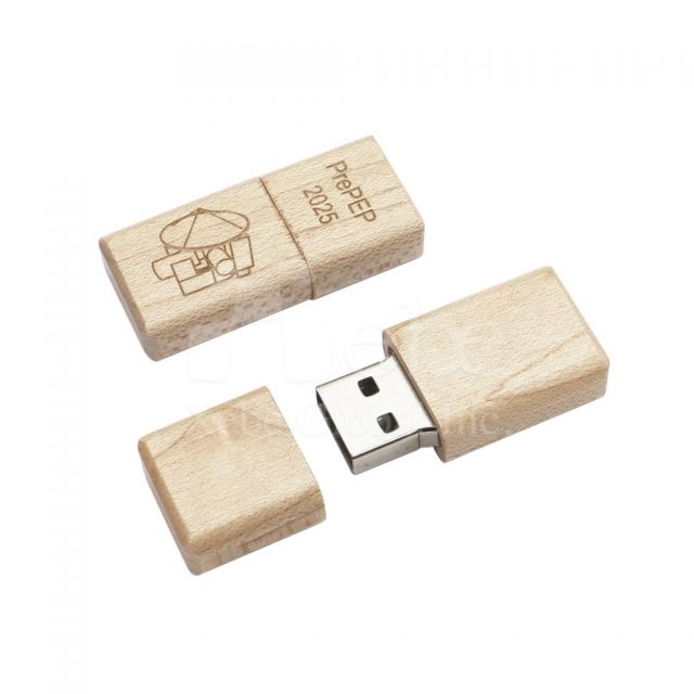 engraved design wooden flash drive